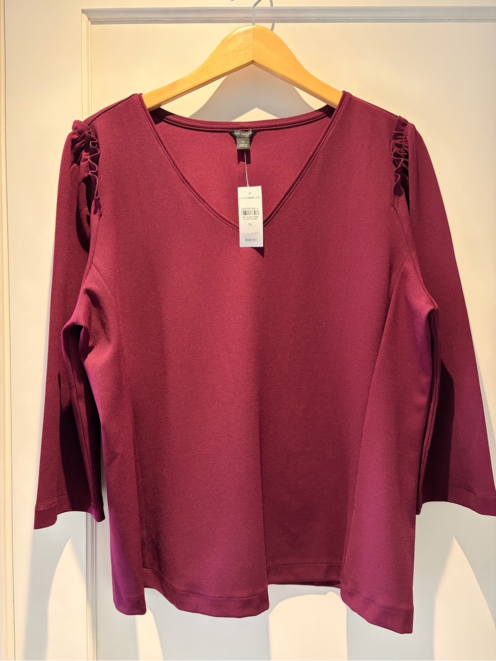 NWT Ann Taylor Plum V-Neck Long Sleeve Top with Shoulder Ruffle XL